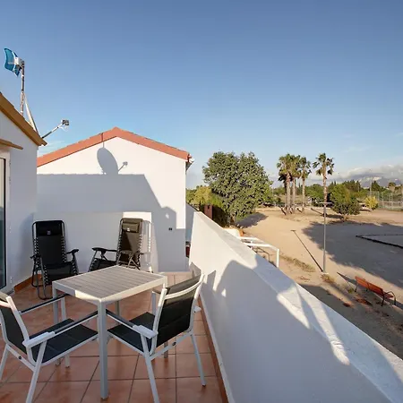 Casa Historia * دينايا